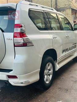 تۆیۆتا لاندكروزر پرادۆ